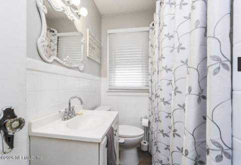 325 Chestnut Drive, Jacksonville FL - photo 9 of 12