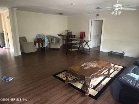 12022 Versailles Street, Jacksonville FL - photo 16 of 40