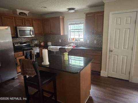 12022 Versailles Street, Jacksonville FL - photo 10 of 40