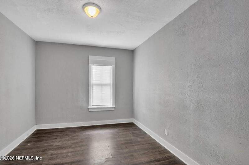 3 bedroom Single Family Residence at 1018 Frazier Street, Hendersonville, Jacksonville — photo 5