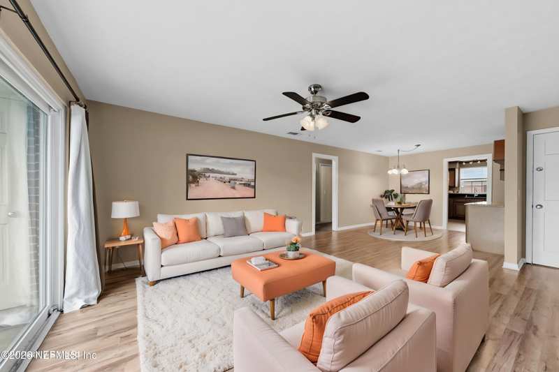 2 bedroom Condominium at 4915 Baymeadows Road #3C, The Boxwood At Baymeadows, Jacksonville — photo 1