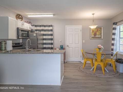 3637 E Eve Drive, Jacksonville FL - photo 12 of 26