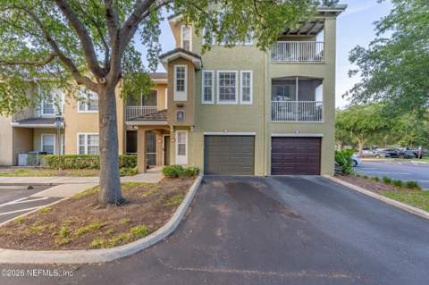 10075 Gate Parkway #403, Jacksonville FL - photo 6 of 6
