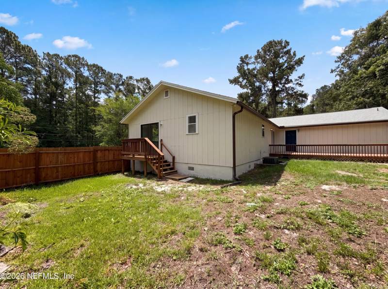 3 bedroom Single Family Residence at 8510 McNeill Road, Section Land, Jacksonville — photo 5