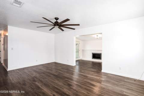 1192 Knobb Hill Drive, Jacksonville FL - photo 11 of 30