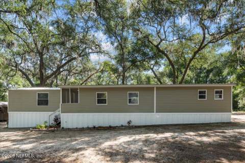 113 Bluegill Drive, Interlachen FL - photo 21 of 40