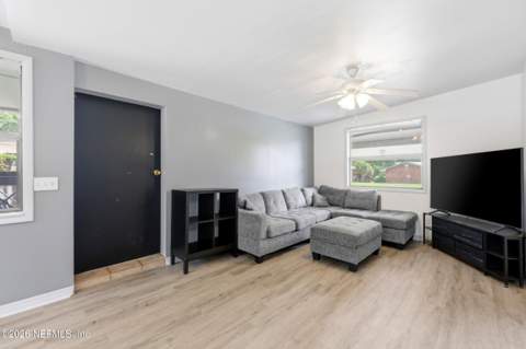 10552 Villanova Road, Jacksonville FL - photo 6 of 30