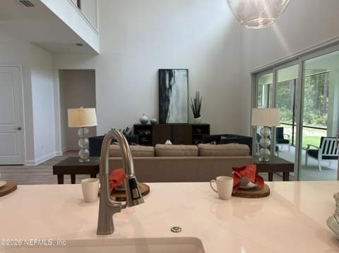 5521 Clapboard Creek Drive, Jacksonville FL - photo 8 of 20