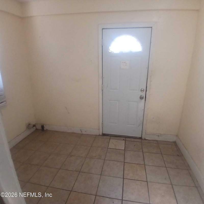 2 bedroom Single Family Residence at 1265 W 30th Street, Speedway Park, Jacksonville — photo 3