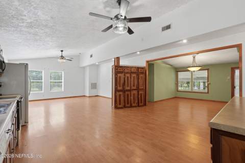 246 Azalea Avenue, Interlachen FL - photo 9 of 38
