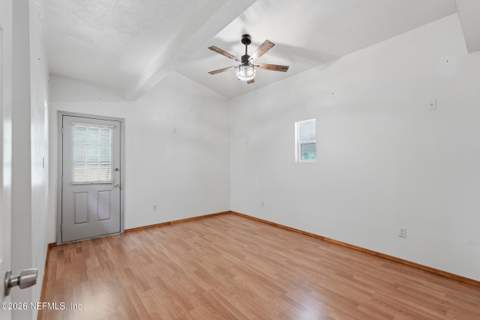 246 Azalea Avenue, Interlachen FL - photo 18 of 38