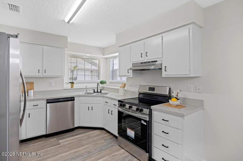 3 bedroom Single Family Residence at 6109 W 1st Manor, Webbs Viking Manor, Palatka — photo 3