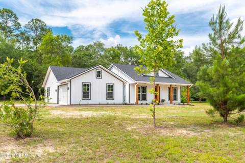 8021 Yellow Pine Circle, Glen St. Mary FL - photo 6 of 56