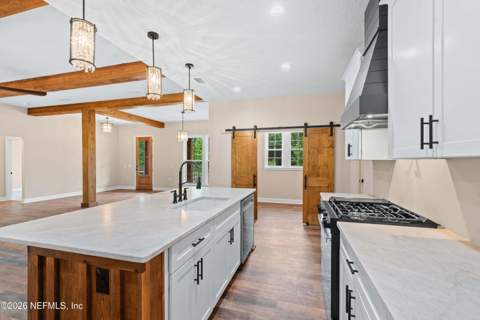 8021 Yellow Pine Circle, Glen St. Mary FL - photo 24 of 56