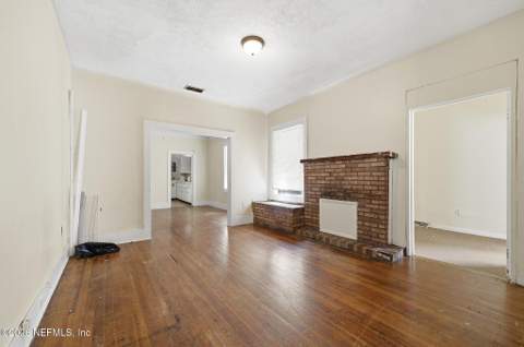 1150 E 16th, Jacksonville FL - photo 15 of 18