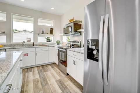 315 Riberia Street, St. Augustine FL - photo 13 of 40
