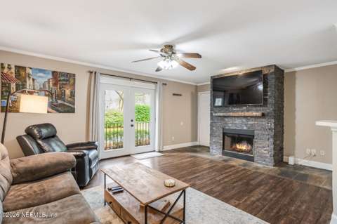 13715 Richmond Park Drive #903, home for sale on Richmond Park Drive