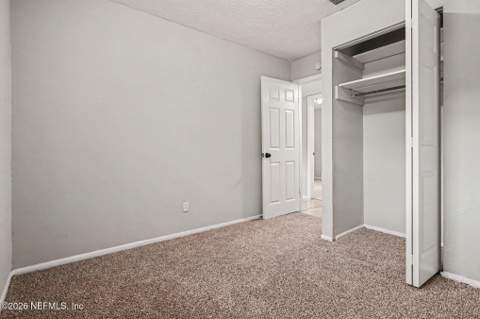 7044 Red Robin Drive, Jacksonville FL - photo 13 of 15