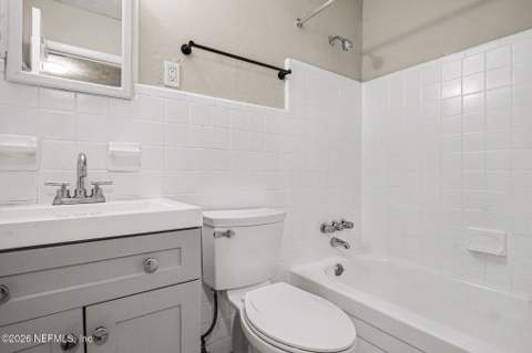 7044 Red Robin Drive, Jacksonville FL - photo 14 of 15