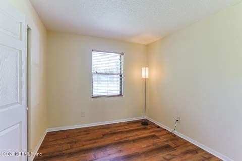 461 Melrose Court, Green Cove Springs FL - photo 6 of 19