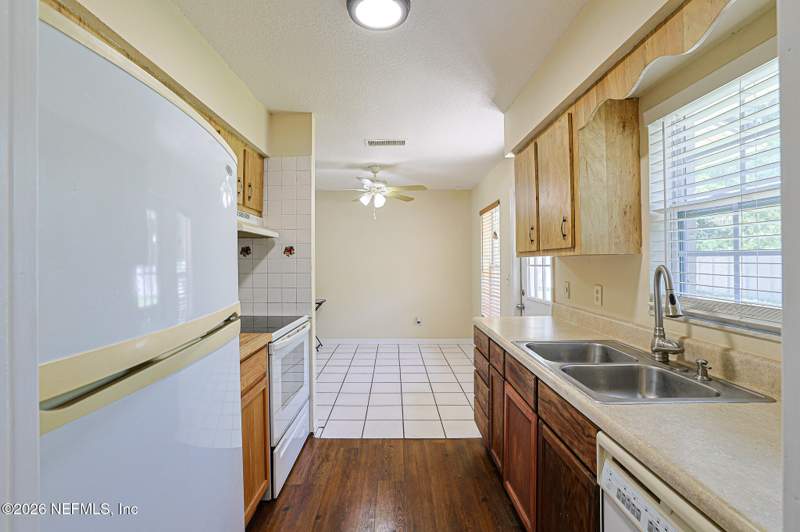 3 bedroom Single Family Residence at 461 Melrose Court, Green Cove Heights, Green Cove Springs — photo 5