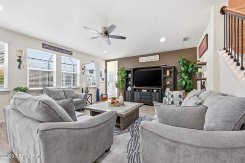 15974 Great Lakes Circle, Jacksonville FL - photo 7 of 57