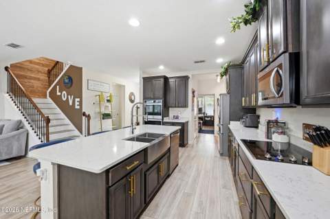 15974 Great Lakes Circle, Jacksonville FL - photo 15 of 57