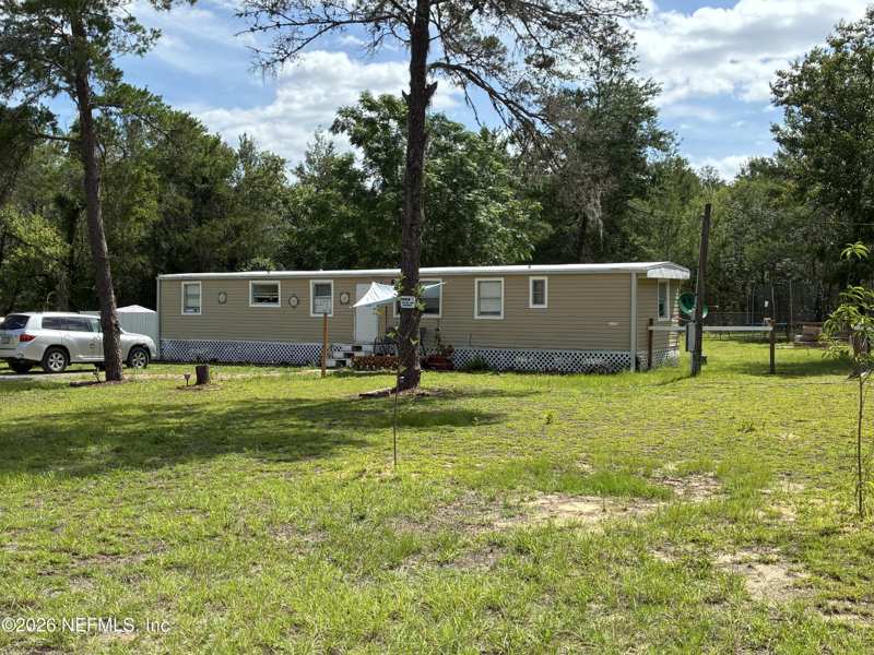 2 bedroom Manufactured Home at 214 Dove Street, Interlachen Lakes Estates, Interlachen — photo 1