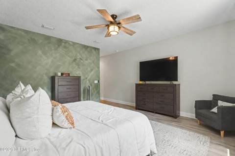 12647 Julington Oaks Drive, Jacksonville FL - photo 19 of 56
