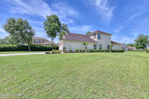 3476 Oglebay Drive, Green Cove Springs FL - photo 6 of 68