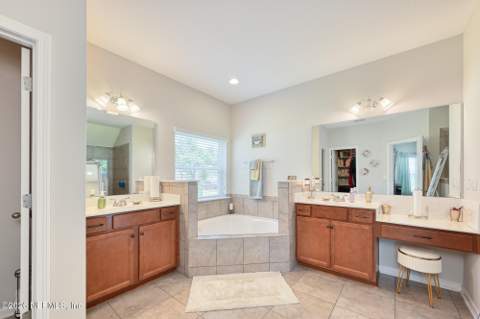 3476 Oglebay Drive, Green Cove Springs FL - photo 23 of 68