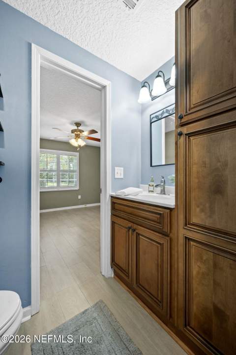 3220 Ricky Drive, Jacksonville FL - photo 17 of 42