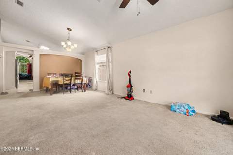 5325 Lake Gardens Lane, Jacksonville FL - photo 7 of 27