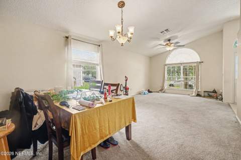 5325 Lake Gardens Lane, Jacksonville FL - photo 8 of 27