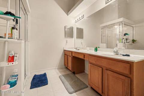 5325 Lake Gardens Lane, Jacksonville FL - photo 22 of 27