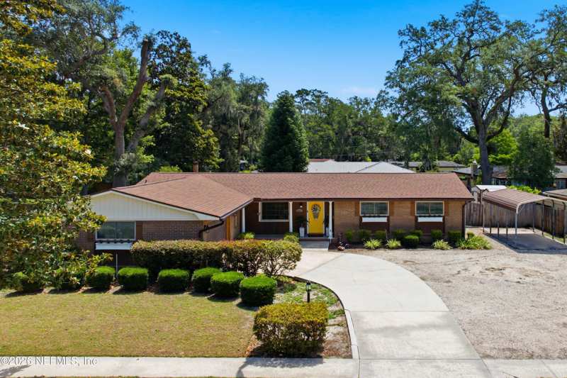 4 bedroom Single Family Residence at 3337 Hollycrest Boulevard, Hollycrest, Orange Park — photo 1