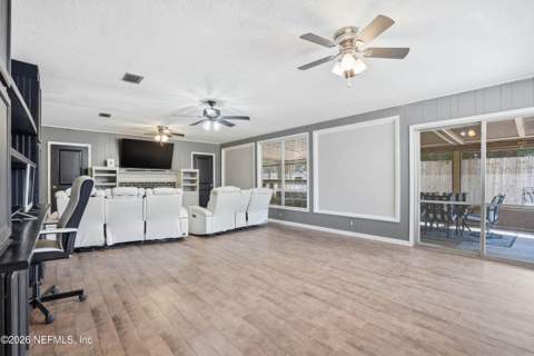 3337 Hollycrest Boulevard, Orange Park FL - photo 16 of 45