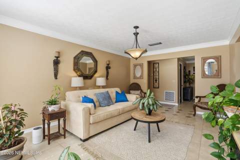 3337 Hollycrest Boulevard, Orange Park FL - photo 7 of 45