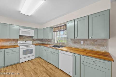 409 Lobelia Road, St. Augustine FL - photo 13 of 42