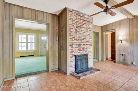4250 Davinci Avenue, Jacksonville FL - photo 8 of 39