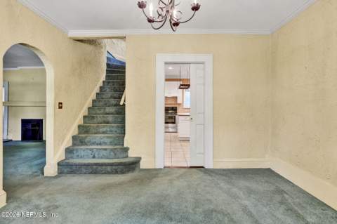 4250 Davinci Avenue, Jacksonville FL - photo 14 of 39