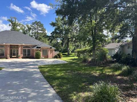 1816 Oak Park Circle, Green Cove Springs FL - photo 15 of 64