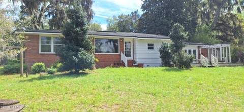 1900 E Holly Oaks Lake Road, Jacksonville FL - photo 11 of 21