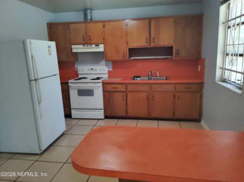2653 Sandra Lane, Jacksonville FL - photo 8 of 33