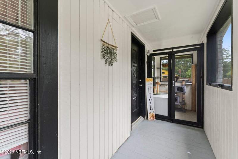 2 bedroom Single Family Residence at 6369 Jammes Road, Almelia Kohns, Jacksonville — photo 4