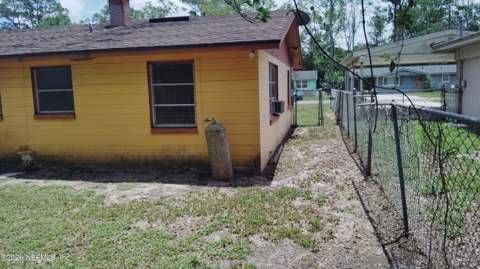 2653 Sandra Lane, Jacksonville FL - photo 23 of 33