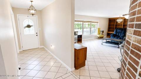 6281 County Road 218, Jacksonville FL - photo 6 of 54