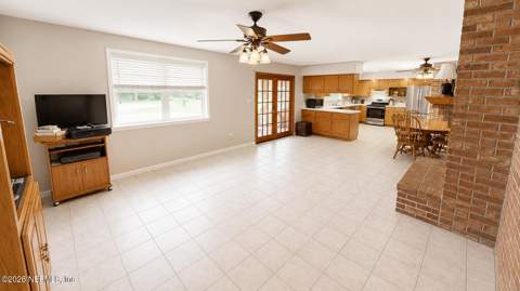 6281 County Road 218, Jacksonville FL - photo 13 of 54