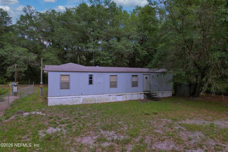 3 bedroom Manufactured Home at 104 Helen Avenue, Interlachen Lakes Estates, Interlachen — photo 2