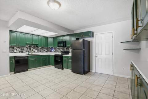 11357 White Bay Lane, Jacksonville FL - photo 11 of 39